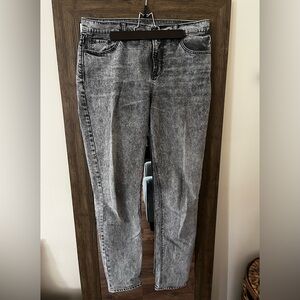 Old Navy Gray Wash Boyfriend Mid Rise Jeans Tall